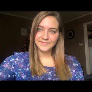 Meet your Posher, Kaitlin